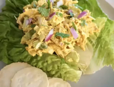 low-fat curry chicken salad dish