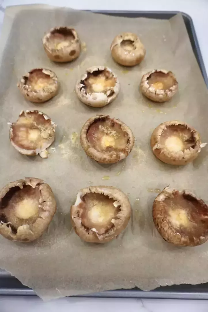 Pizza Stuffed Mushrooms Recipe