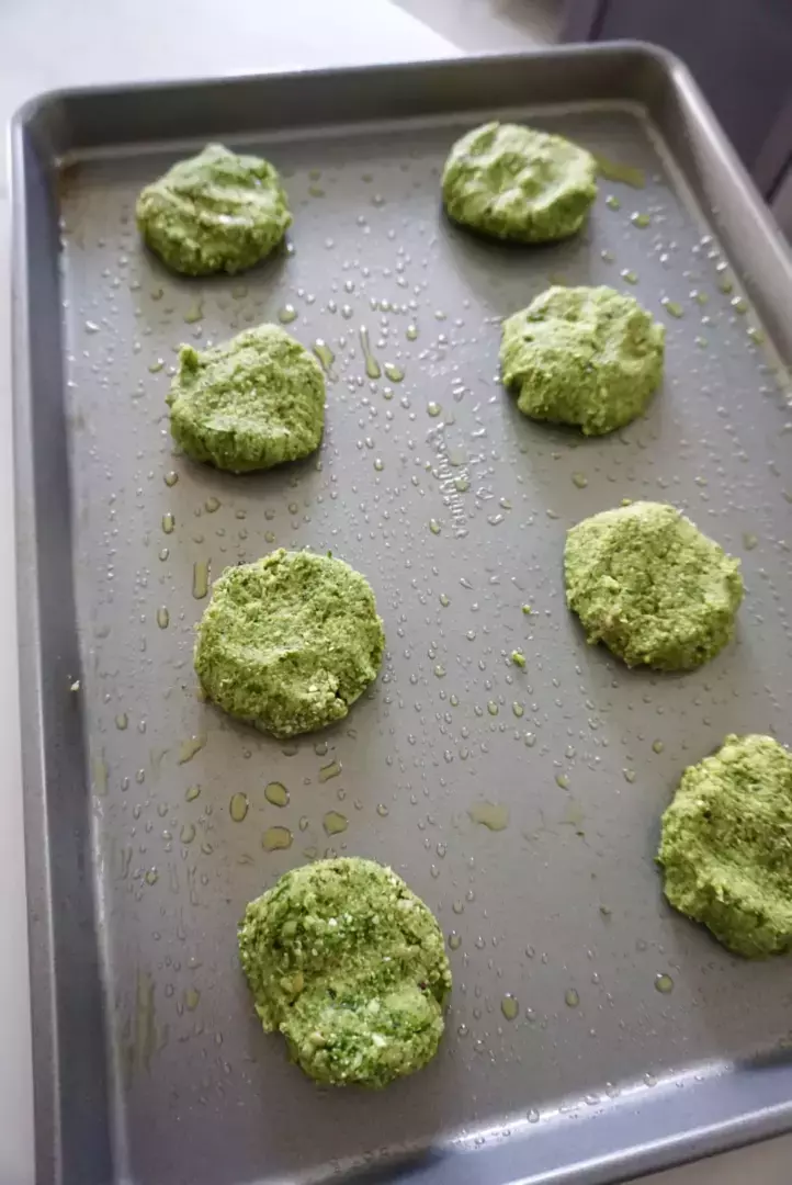 Spinach, Chickpea, and Quinoa Patties Recipe