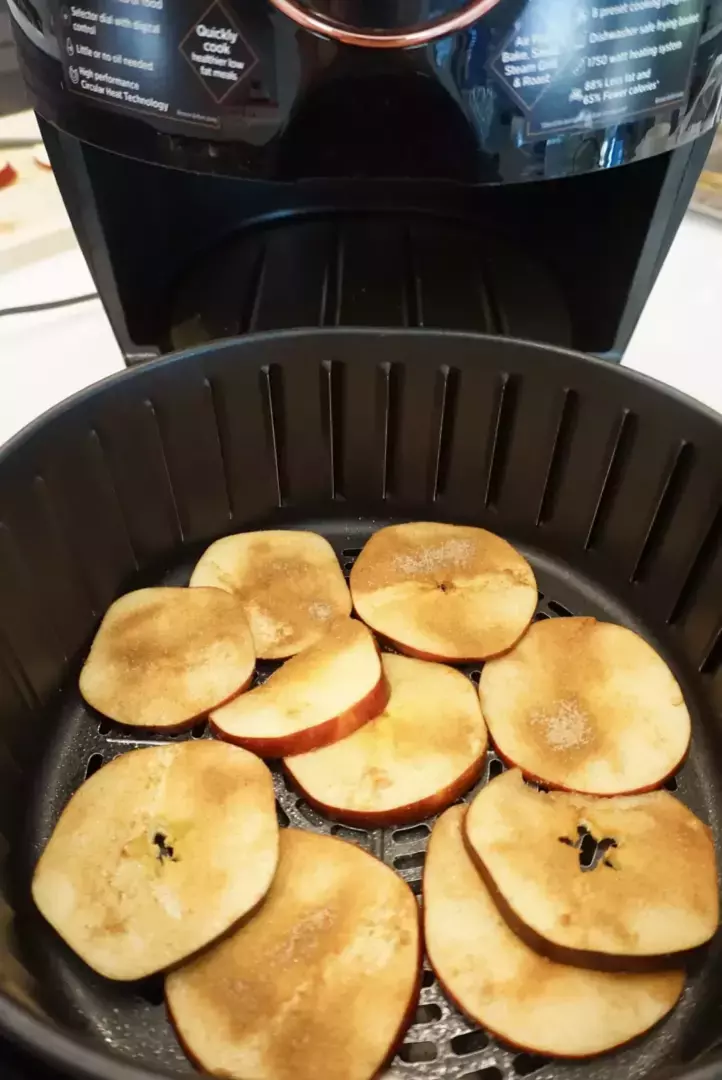 Air Fryer Apple Chips